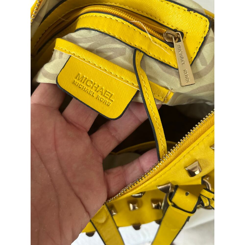 Leather studded satchel, Michael Kors Grayson/Hamilton Yellow - Picture 4 of 8
